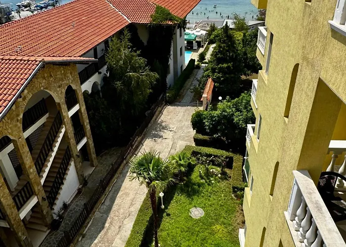 Апартамент Sea View