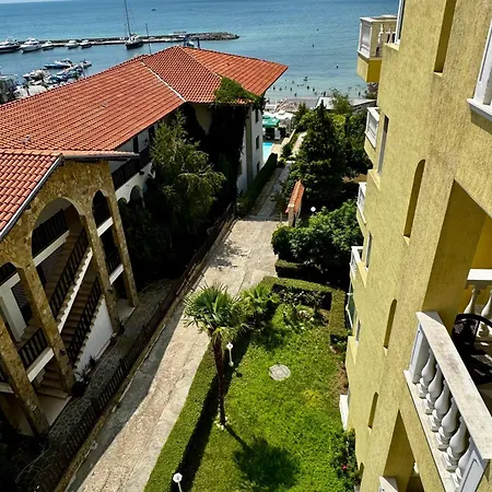 Апартаменты Sea View